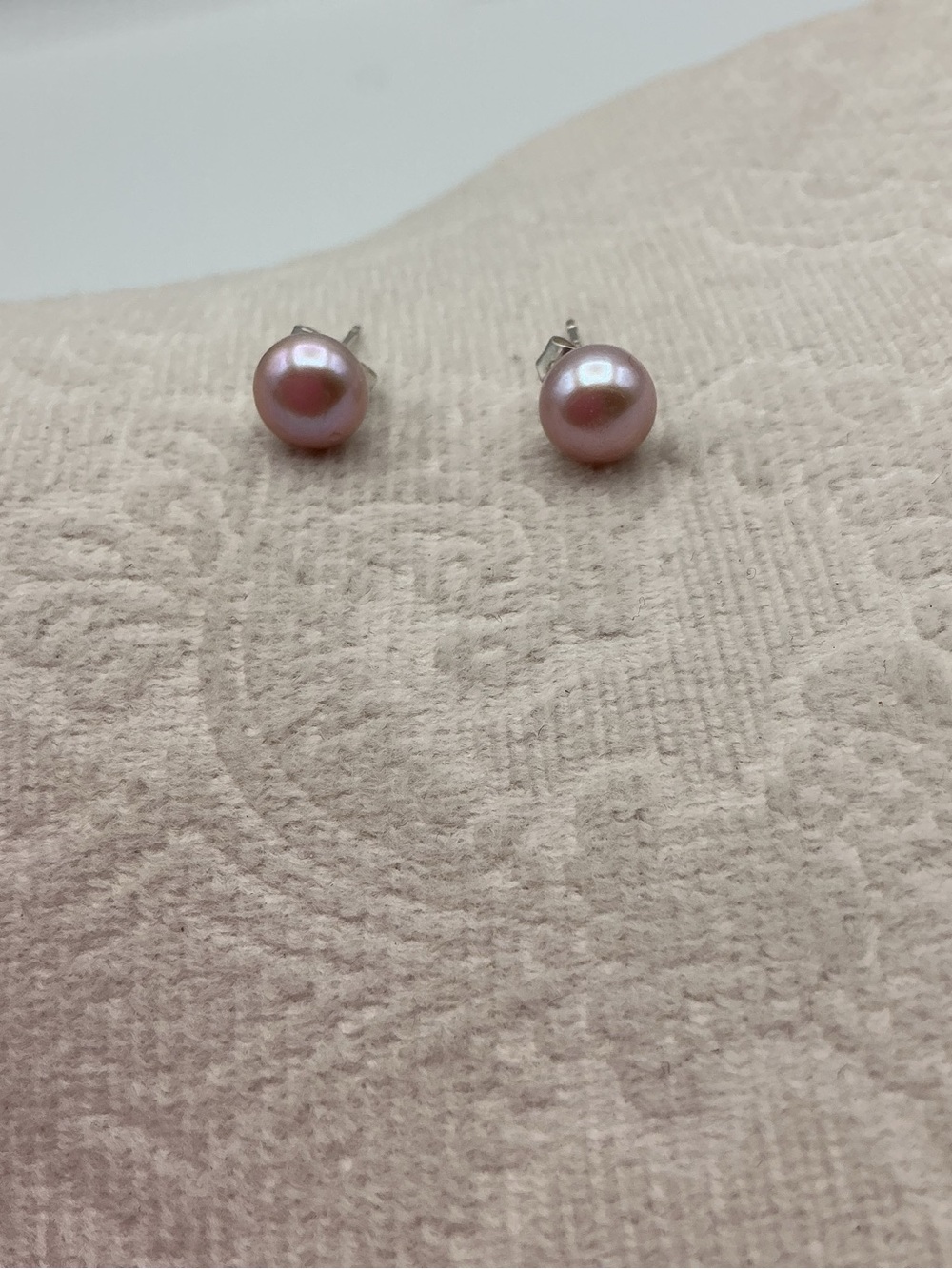 Lavender Pink Natural Freshwater Pearl Stud Earrings — Elegant Everyday Pearls